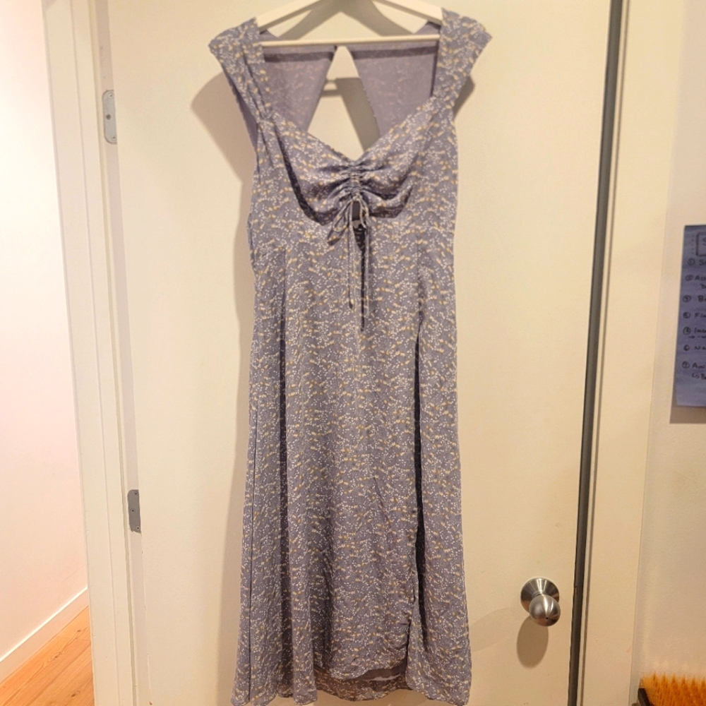 ASTR Purple Floral Midi Dress